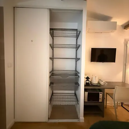 Pensión Indépendante Dans Maison